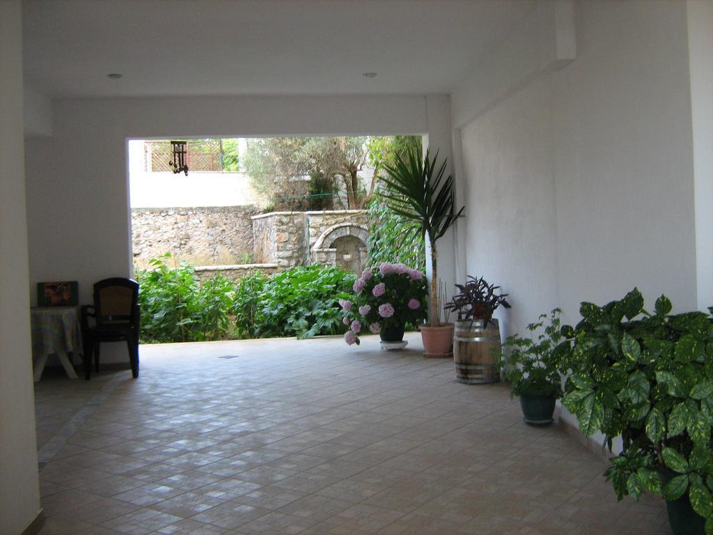 Filoxenia Apartment Levidi Exterior photo