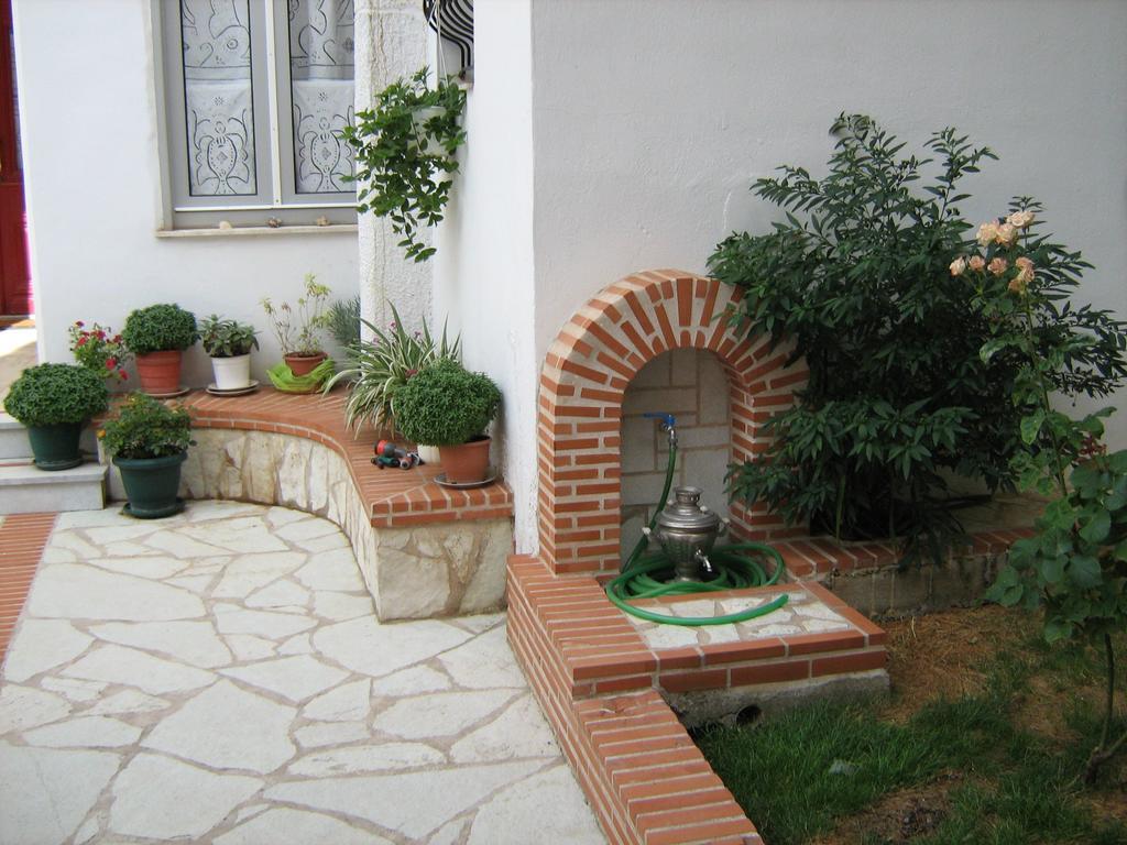 Filoxenia Apartment Levidi Exterior photo